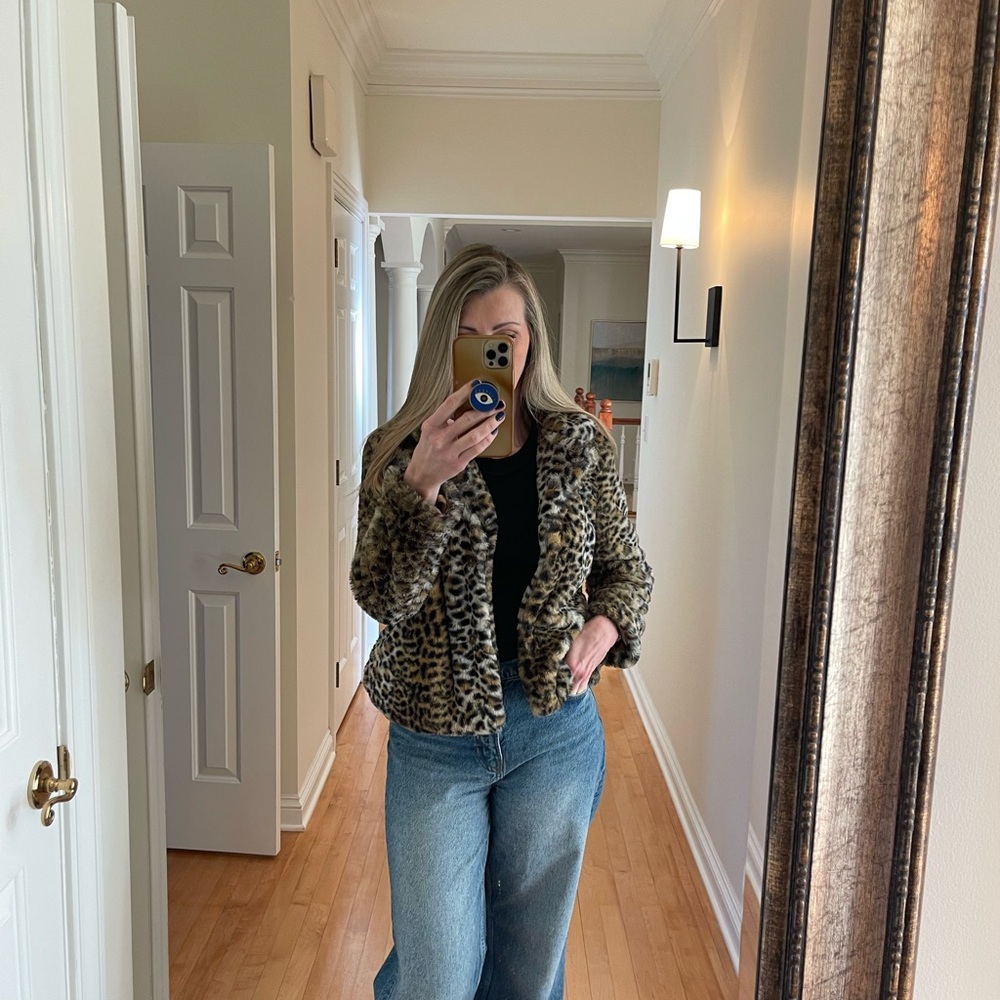 CI Sono Faux Fur Leopard Print Jacket